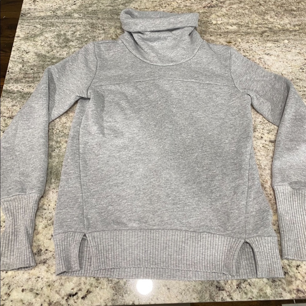 Alo Haze Funnel Neck Sweatshirt